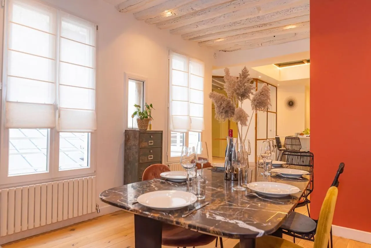 Lovely Apartment, Heart Of Paris Center